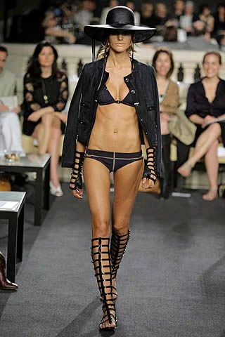 Look 3